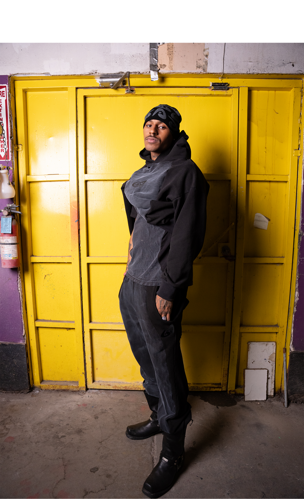 Odyssea Underground Renaissance Sweats